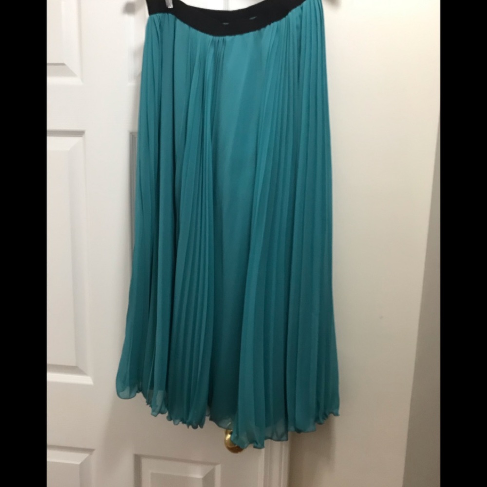 Pretty skirt to add the right pop of color